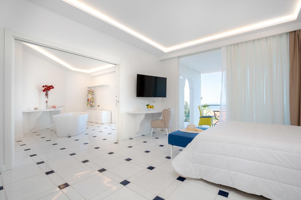 Hotel Quattro Passi Relais Nerano Esterno foto